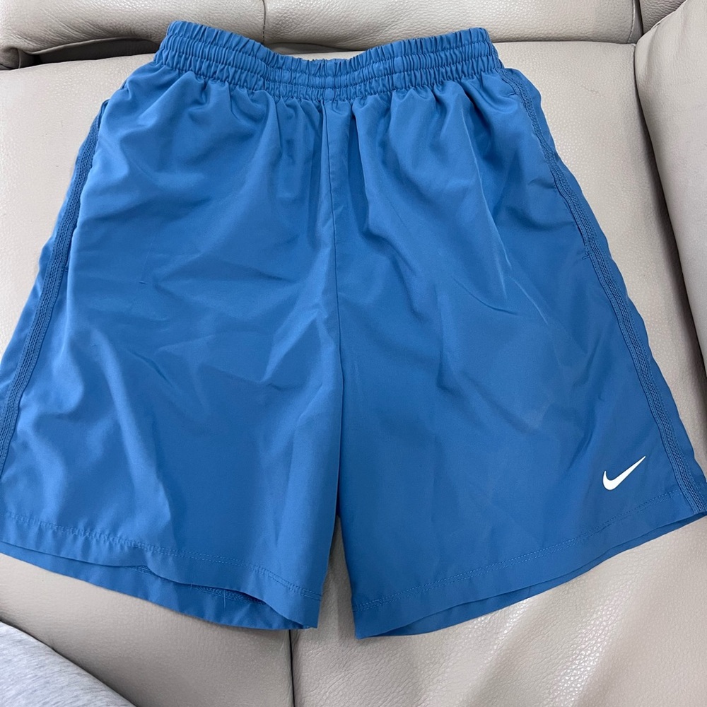 Nike Dri-fit youth Blue Athletic Shorts with Elastic Waist
Size youth large